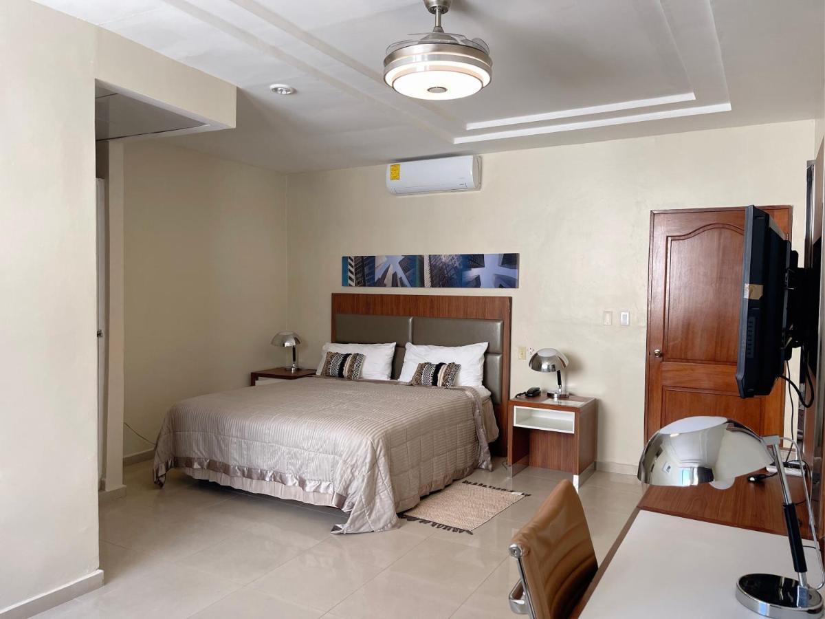 Hotel Libertad At Historic Main Street Santo Domingo Zewnętrze zdjęcie