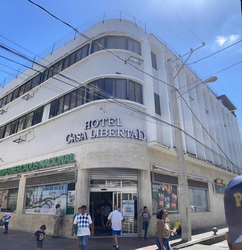 Hotel Libertad At Historic Main Street Santo Domingo Zewnętrze zdjęcie