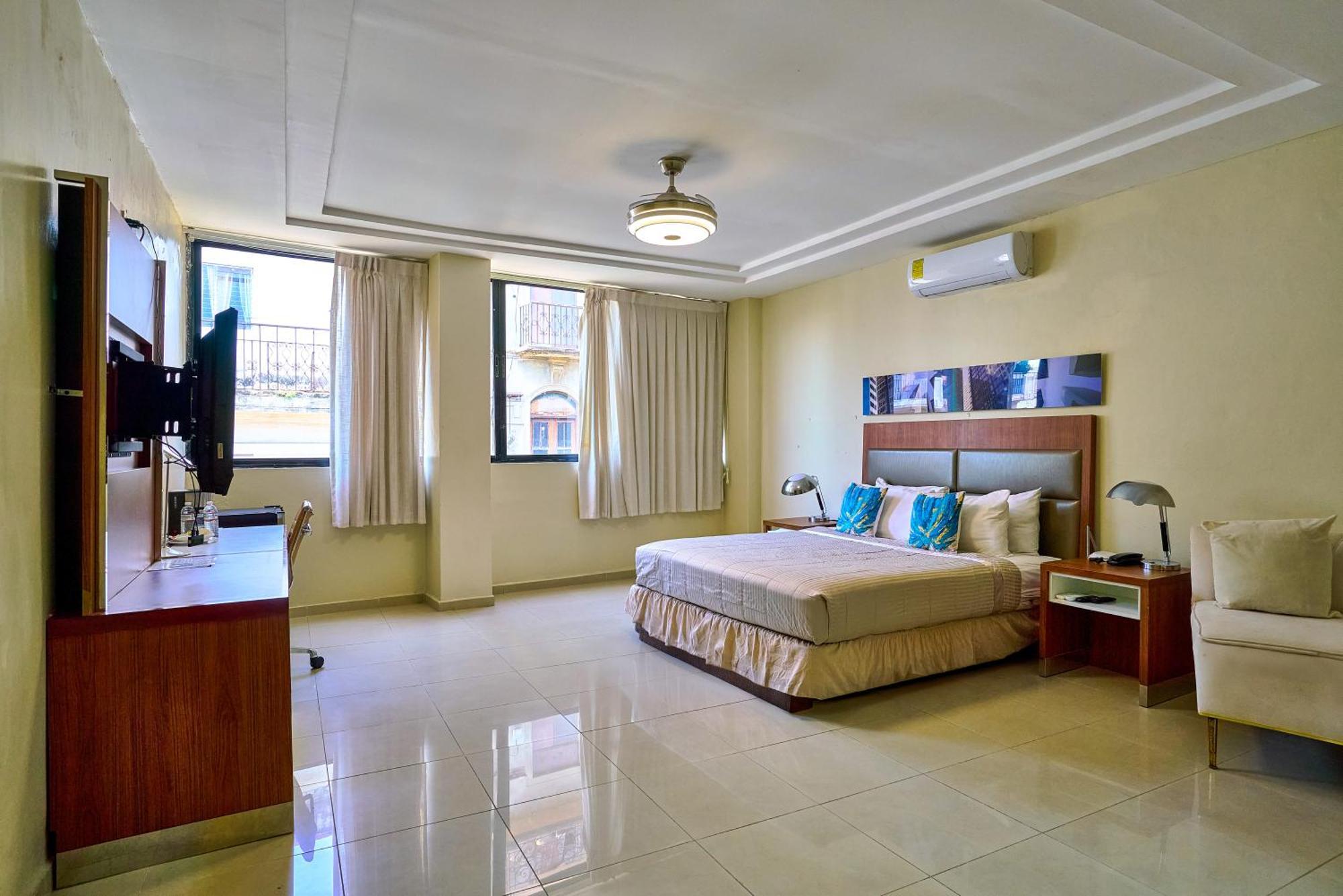 Hotel Libertad At Historic Main Street Santo Domingo Zewnętrze zdjęcie